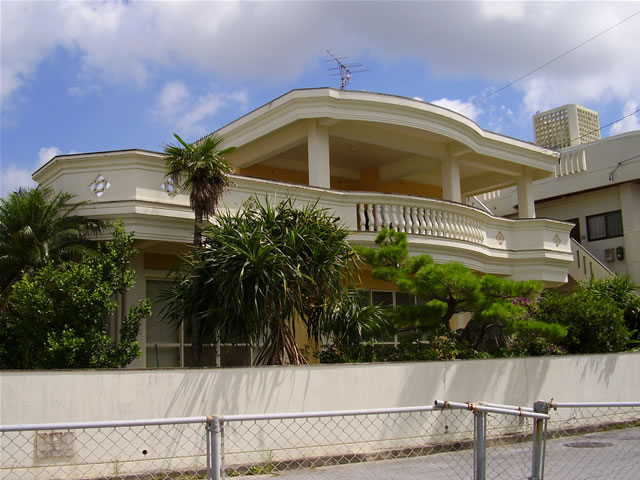 沖縄を感じる住まい